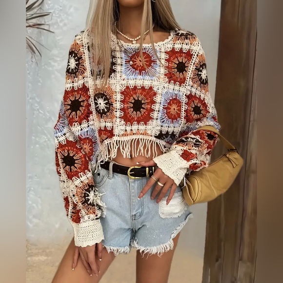 New Crochet Poncho Tassel Shawl Cropped Sweater Granny Squares Long Sleeve NWT - Picture 1 of 11